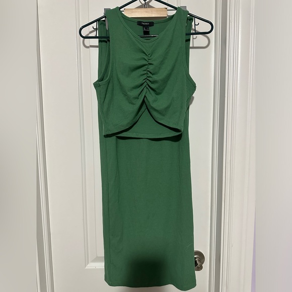 Forever21 Green 2 piece set midi skirt - Picture 1 of 2